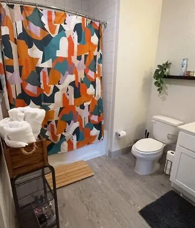 Beautiful Condo On Riverwalk King Suite W Free Parking Pet Friendly Centrally Located On The Riverwalk San Antonio Exterior photo